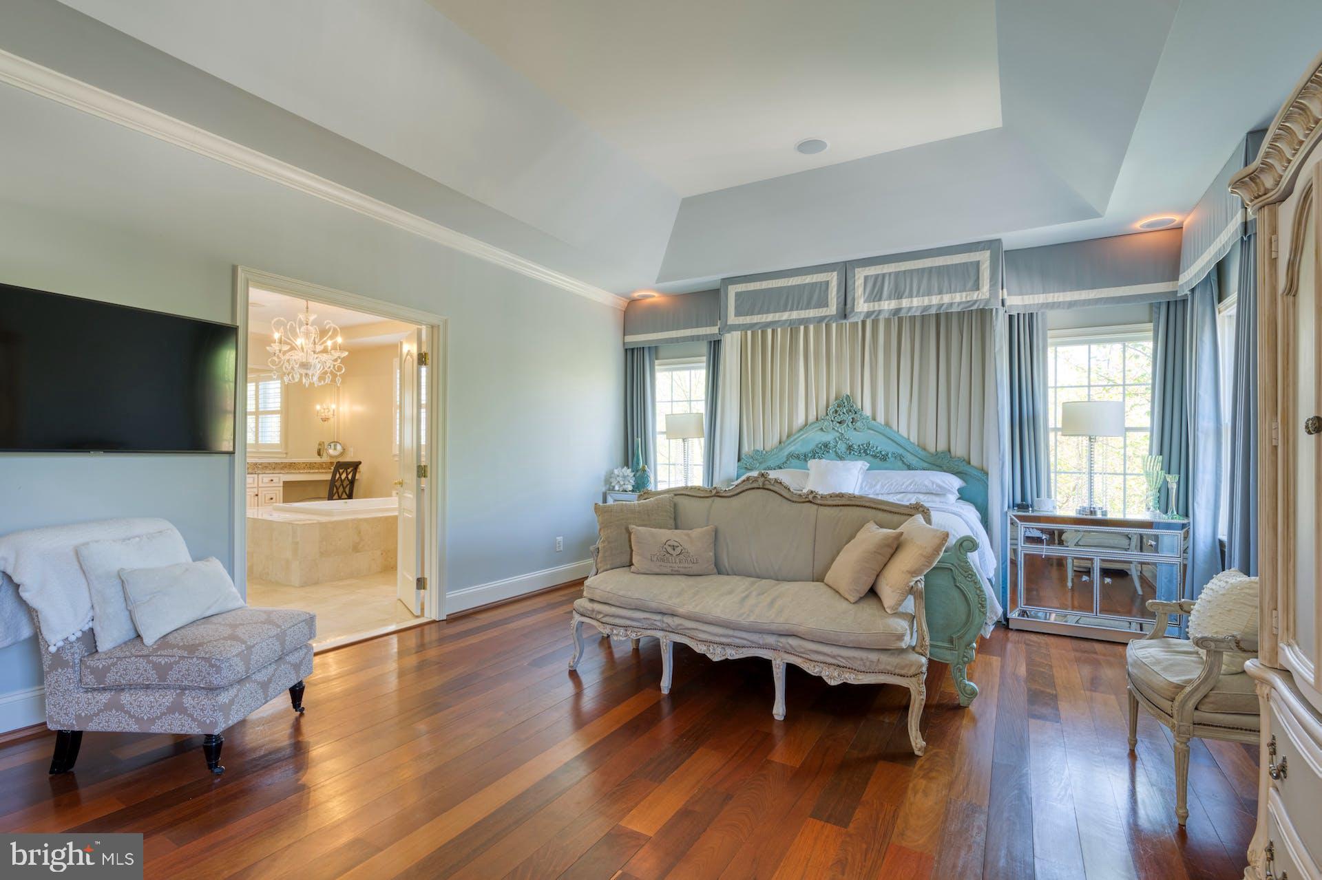 BELMONT COUNTRY CLUB - Residential