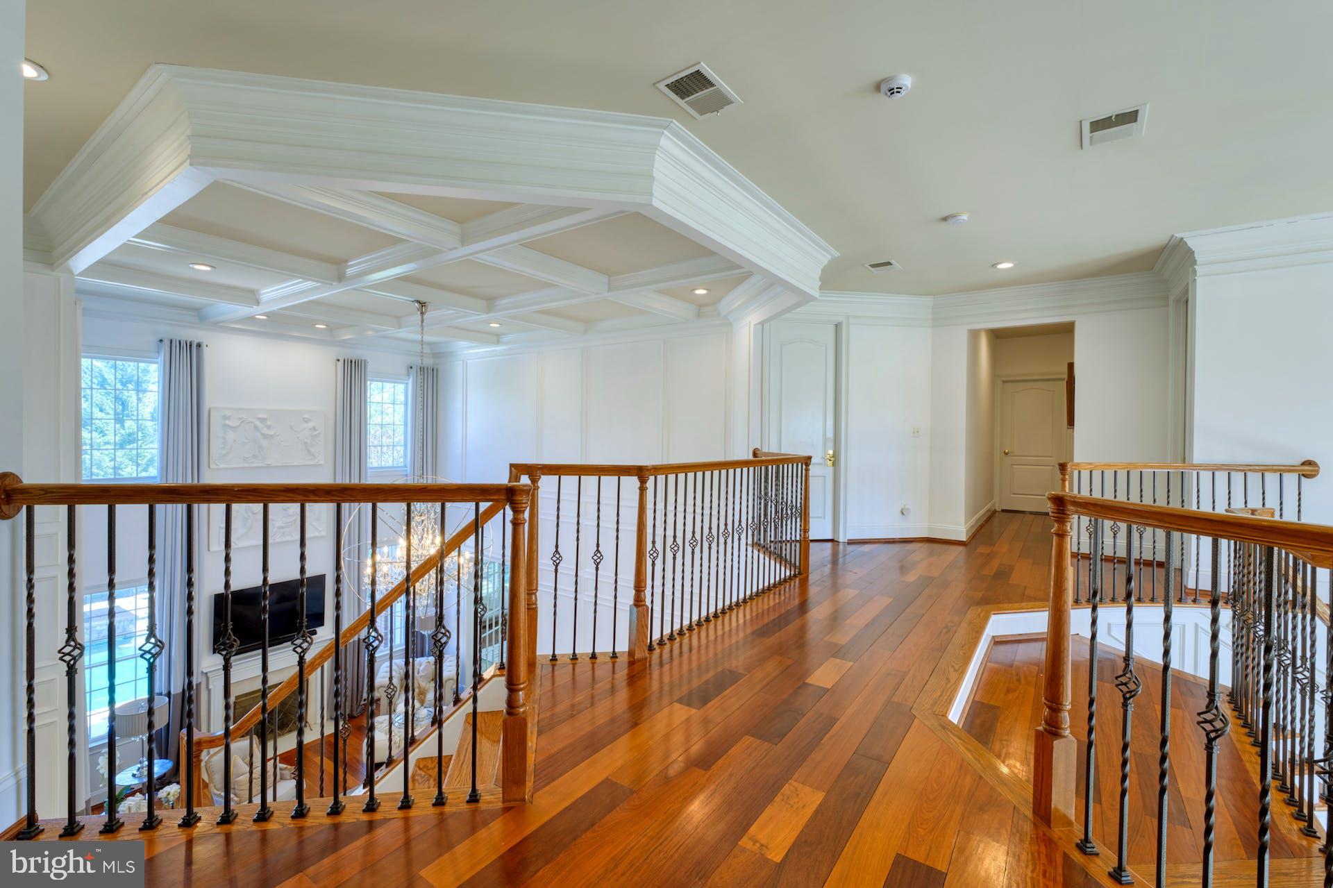 BELMONT COUNTRY CLUB - Residential