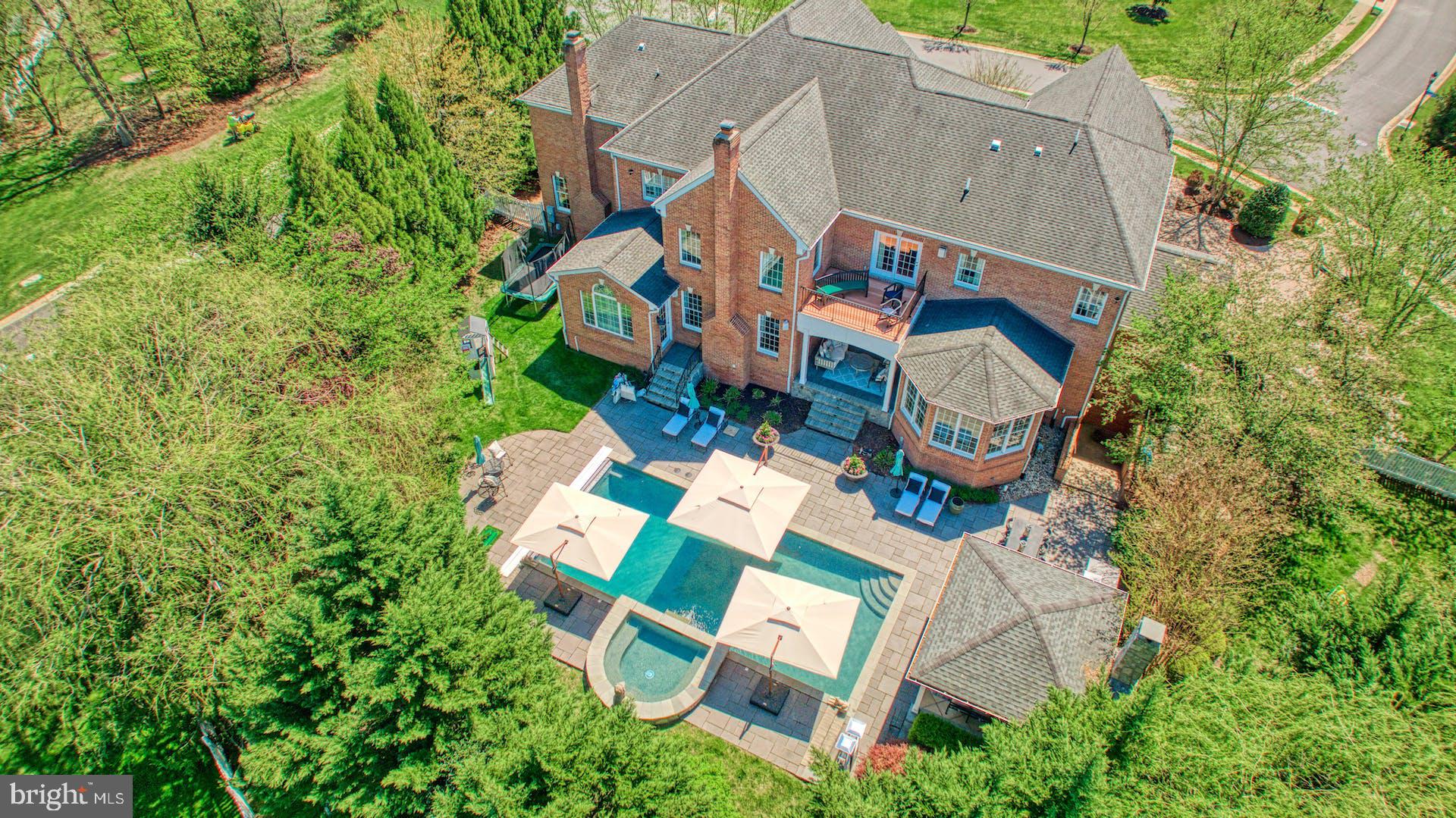 BELMONT COUNTRY CLUB - Residential