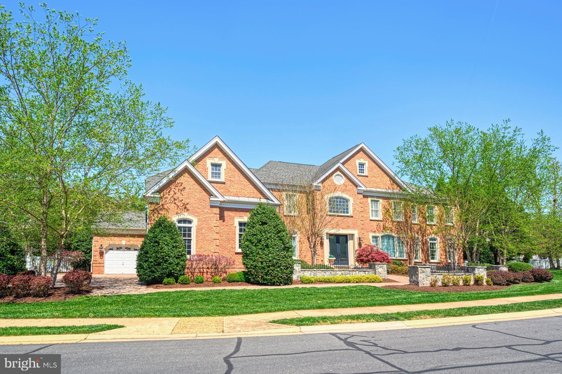 BELMONT COUNTRY CLUB - Residential