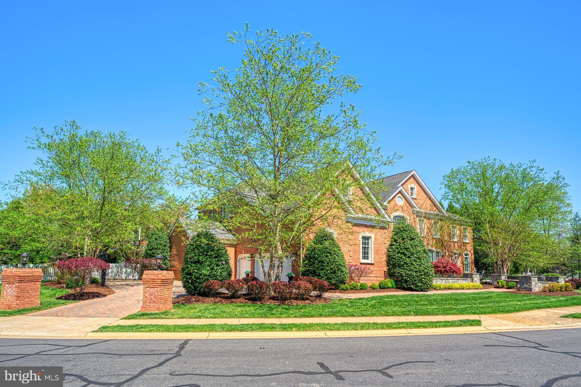 BELMONT COUNTRY CLUB - Residential