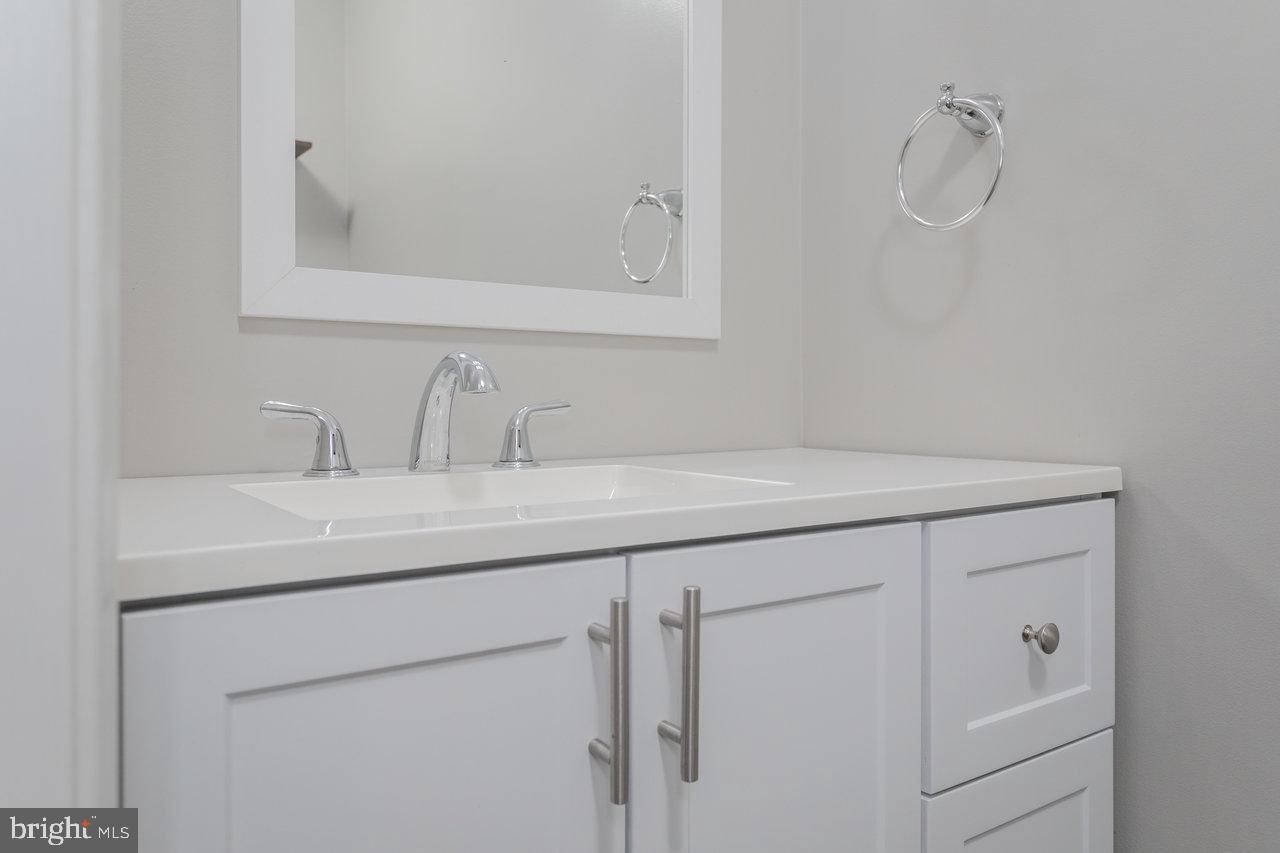 MADISON VILLAGE - Residential