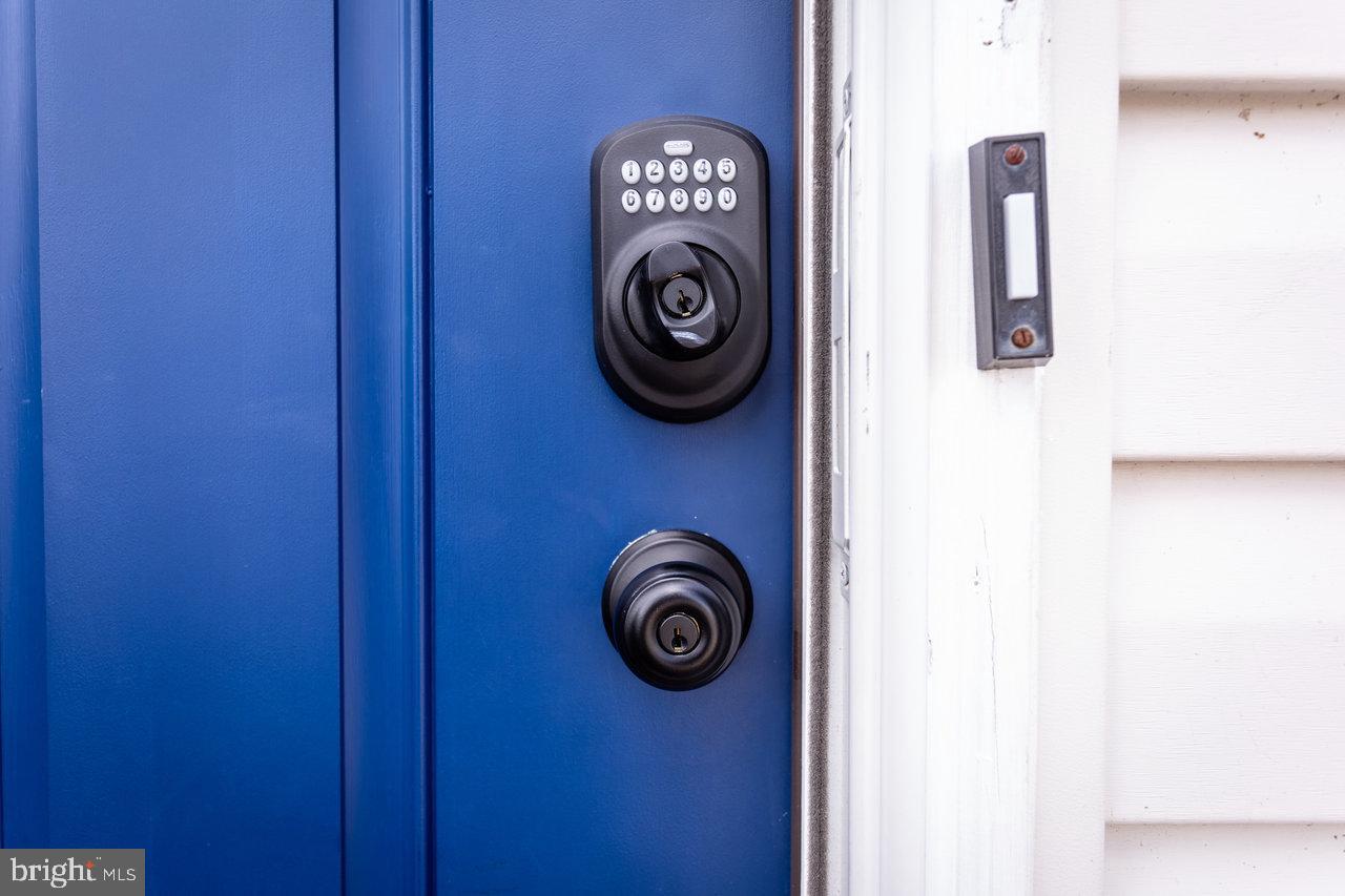 MADISON VILLAGE - Residential