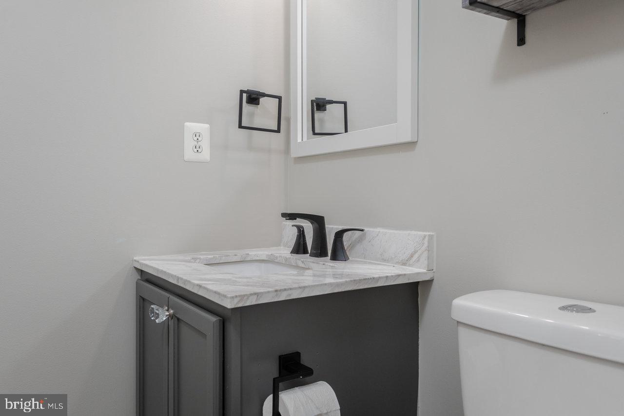 MADISON VILLAGE - Residential