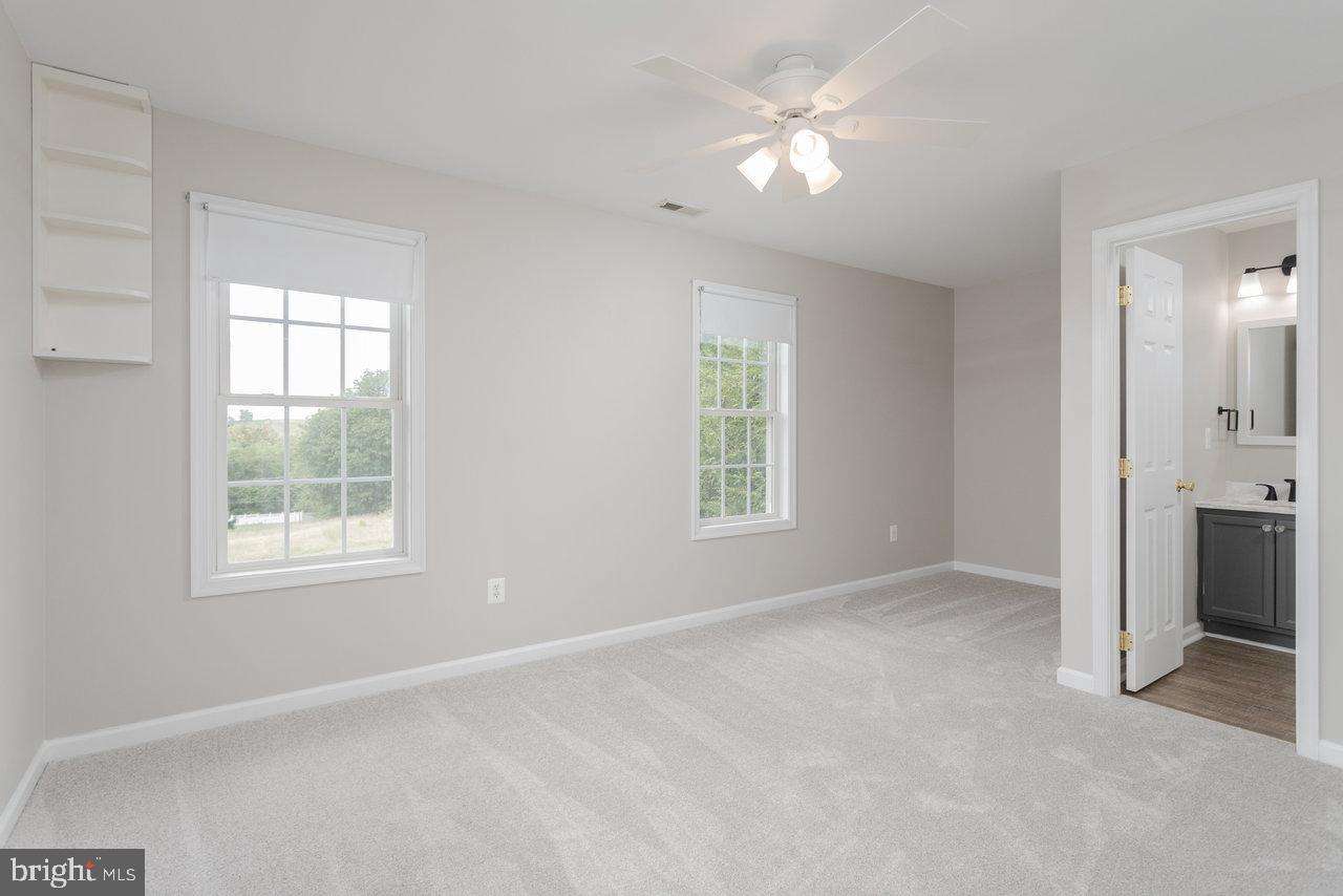 MADISON VILLAGE - Residential