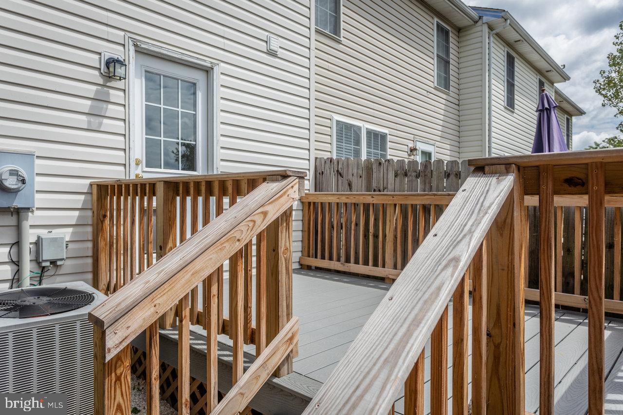 MADISON VILLAGE - Residential