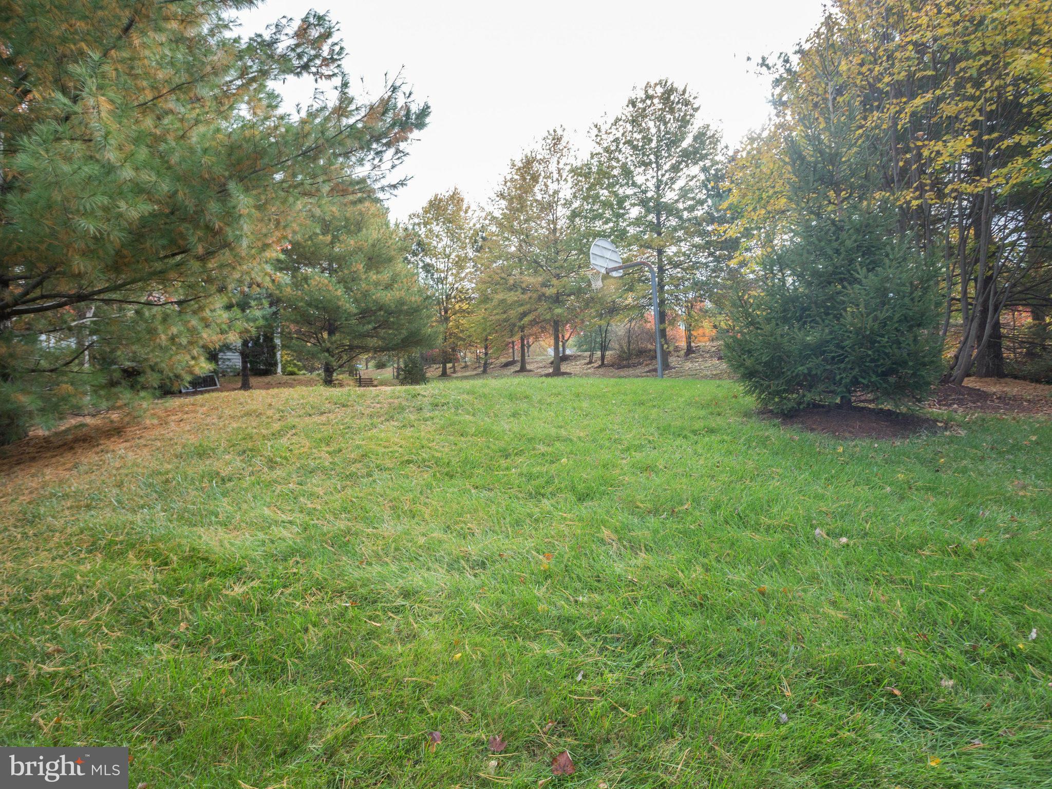 POTOMAC LAKES - Residential