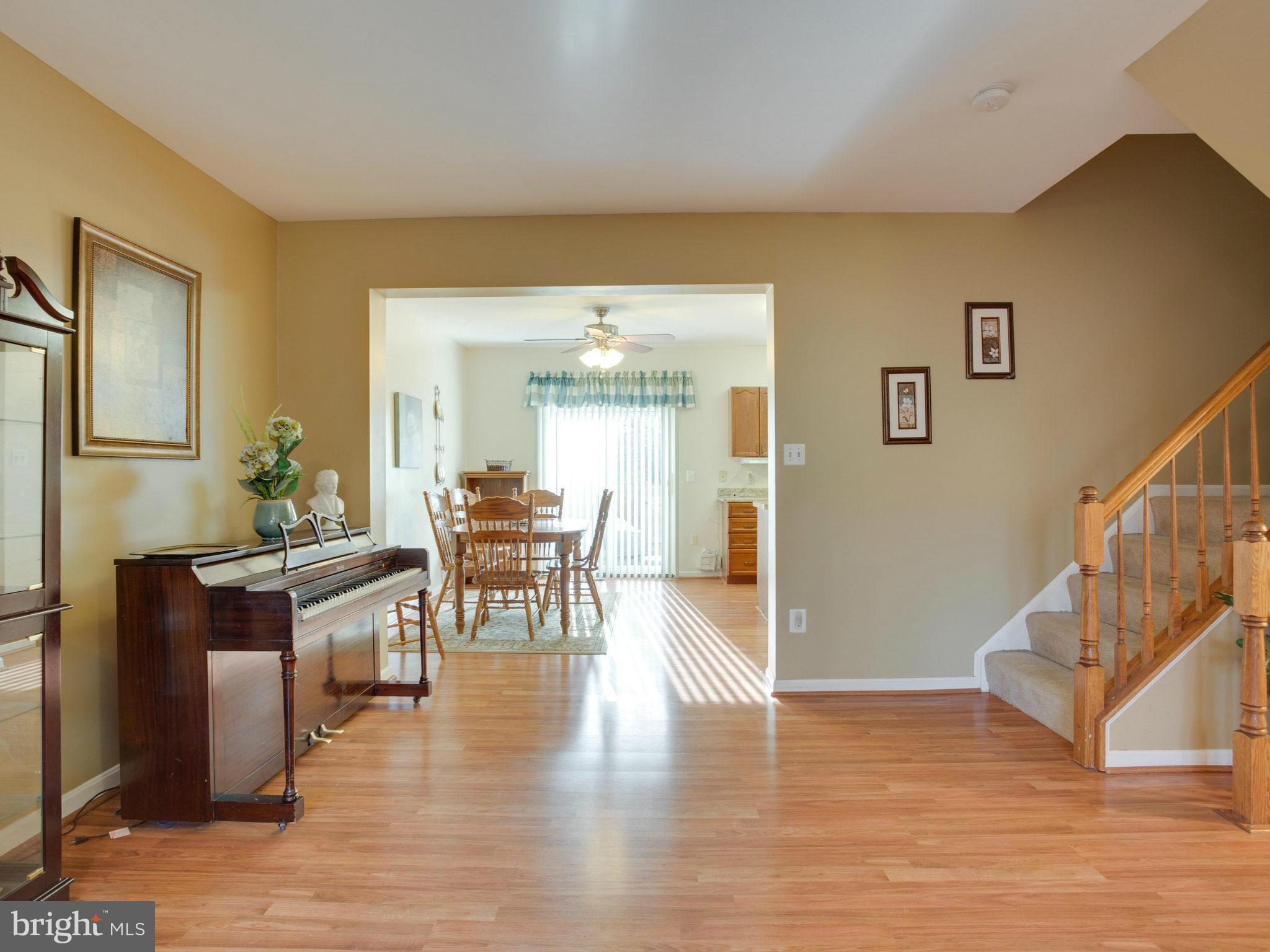 POTOMAC LAKES - Residential