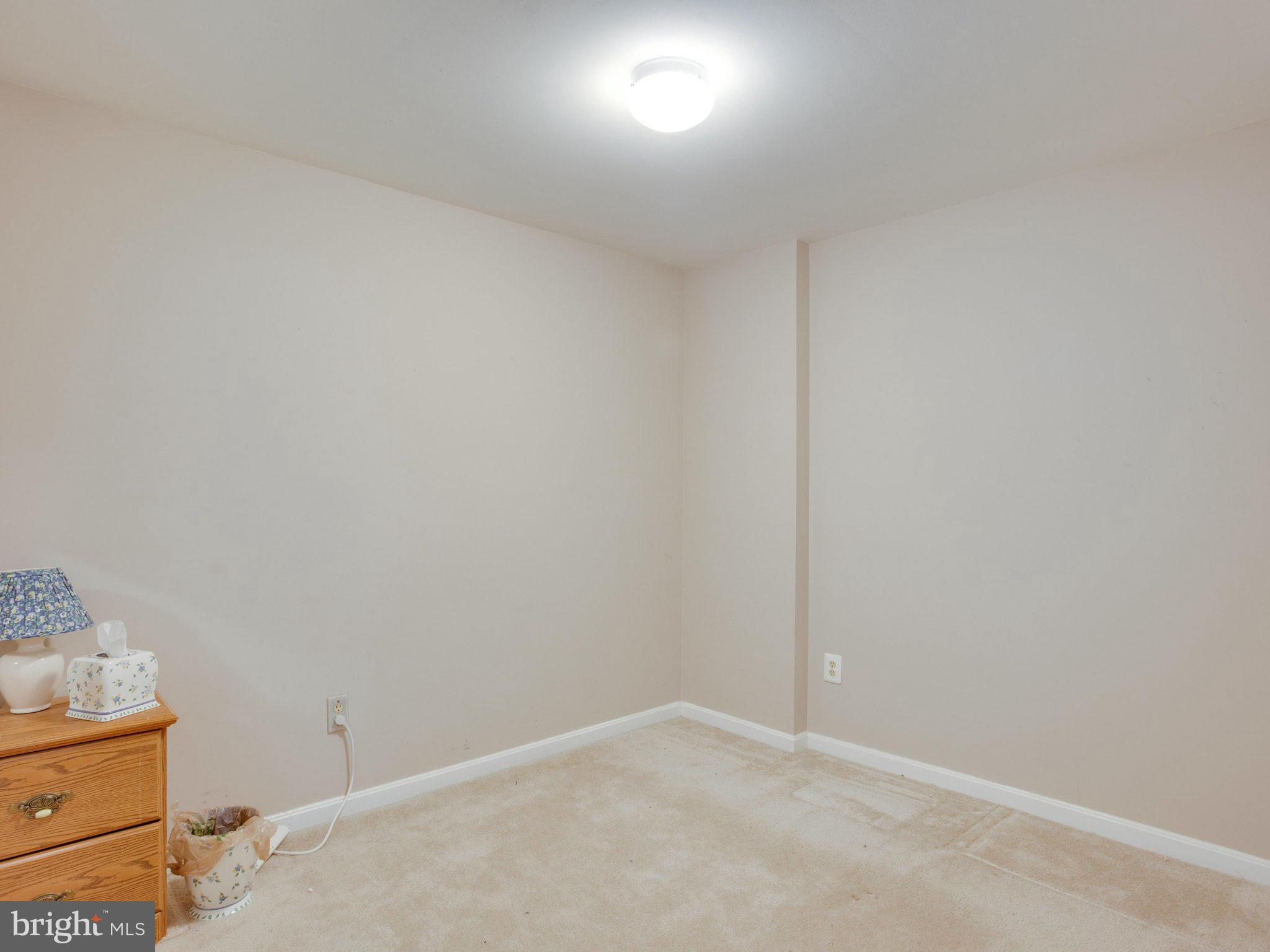 POTOMAC LAKES - Residential