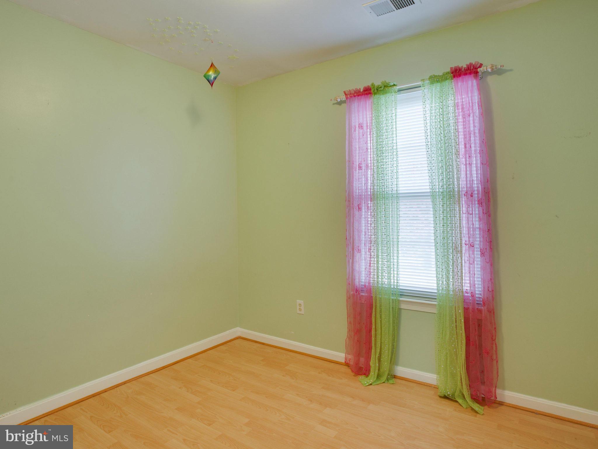 POTOMAC LAKES - Residential