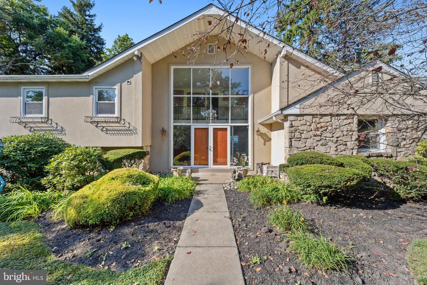 214 Sycamore Ave is a stunning split-level home situated in the heart of Merion Station, PA, offering 5 bedrooms and 3.5 bathrooms. As you enter through the bright and inviting foyer, you're welcomed into a spacious family room that exudes an open and relaxed ambiance. The main level flows seamlessly into the dining room, family room, and adjacent kitchen, perfect for both everyday living and entertaining.
On the second floor, you'll find three generously sized bedrooms, including one with an en-suite bathroom, as well as a shared hall bath. The third floor features two additional large bedrooms and a full bathroom.
The lower level boasts a spacious bonus room, ideal for relaxing, watching TV, or hosting guests, with sliding glass doors that open to the patio and backyard. This level also provides access to the attached one-car garage. A few steps down, you’ll discover a basement offering ample storage space.
214 Sycamore Ave is located in a prime location, with easy access to major routes, a short walk to the train, and just minutes from Center City. It is also part of the award-winning Lower Merion School District. This home is a true gem, ready to be enjoyed by its new owner.