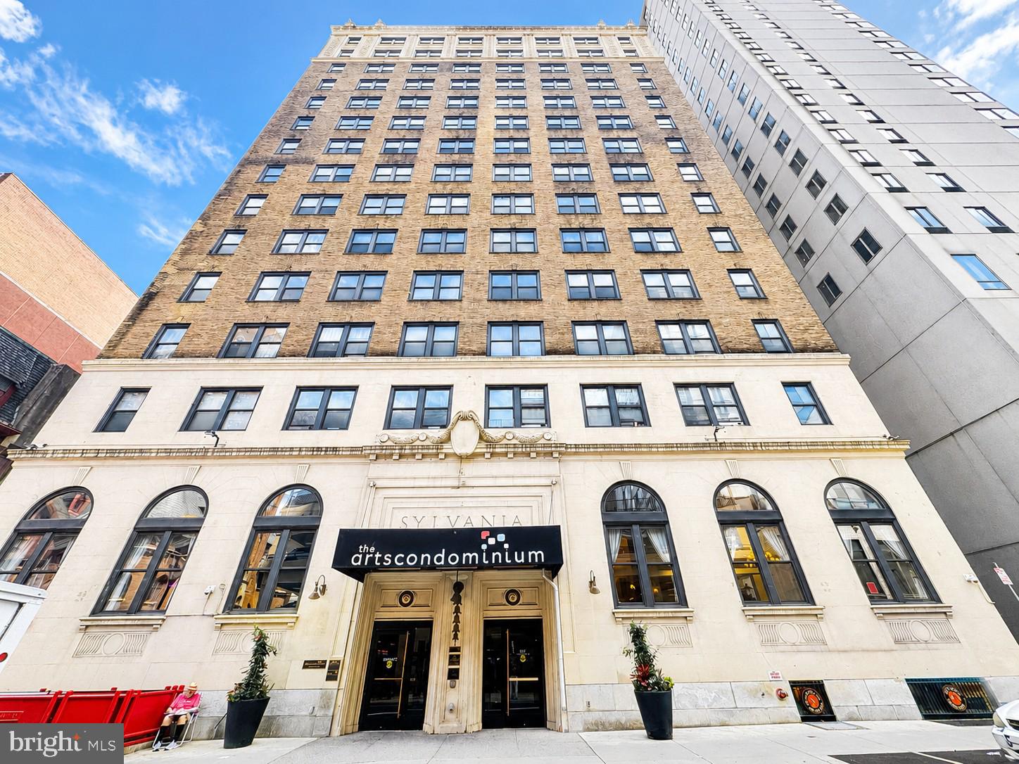 1324 LOCUST STREET 615
