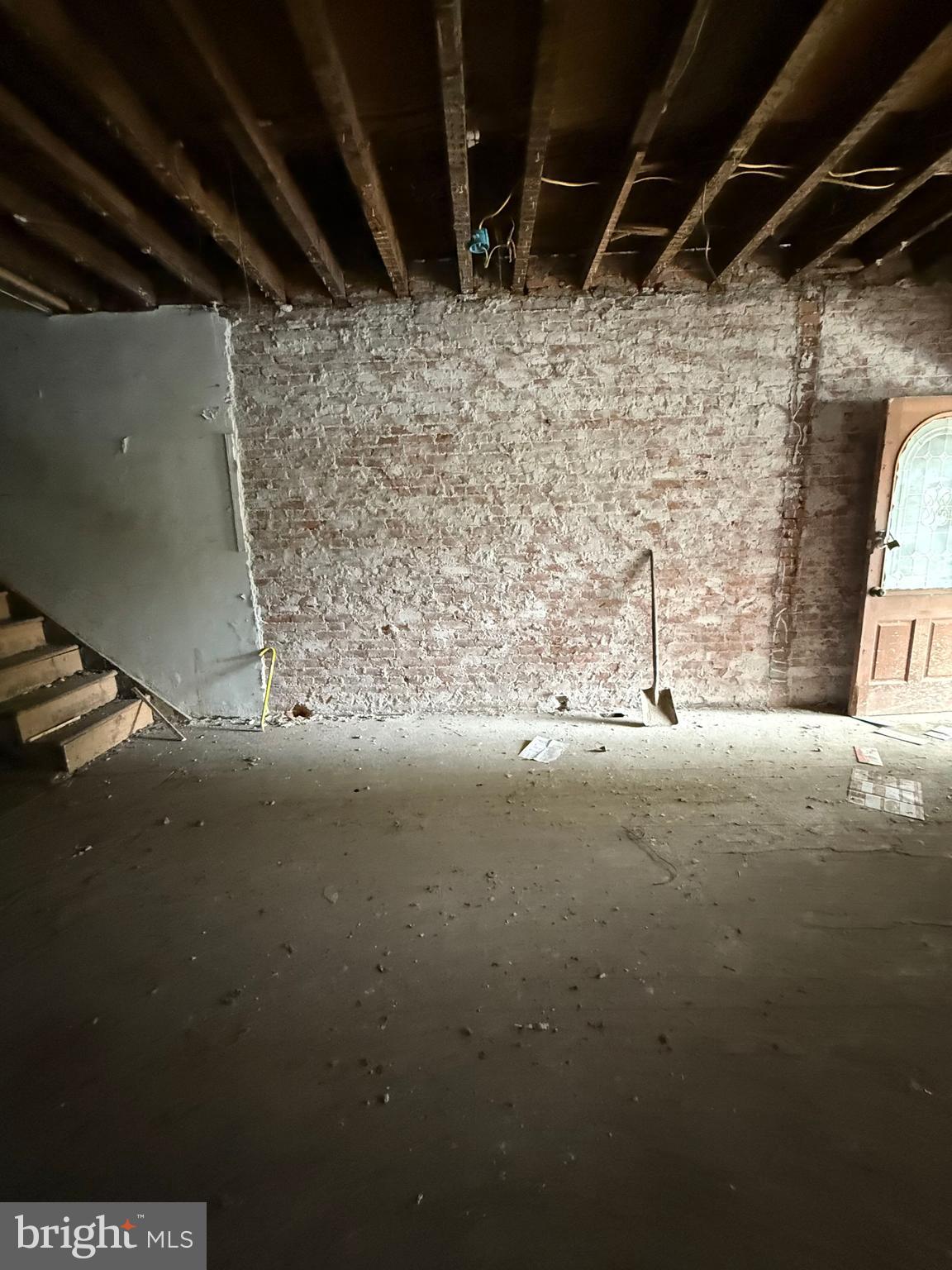 MANTUA - Residential