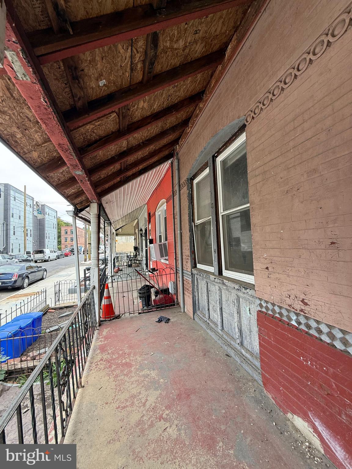 MANTUA - Residential