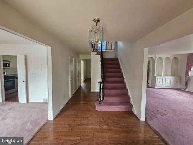 11 AZALEA CIRCLE