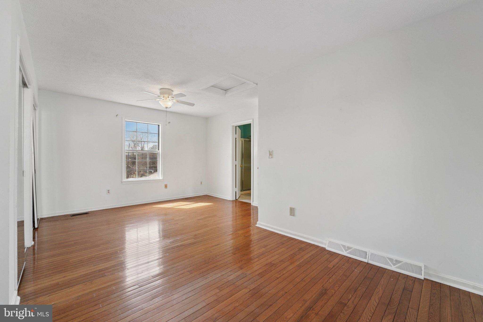 BELHAVEN BEACH - Residential