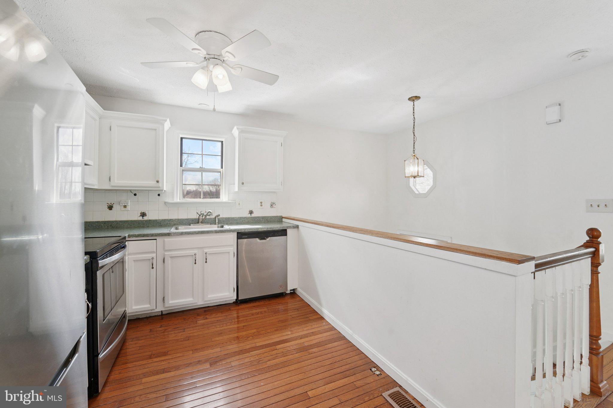 BELHAVEN BEACH - Residential