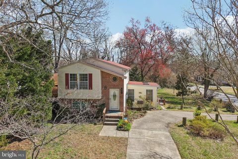 8057 MAYWOOD AVENUE PASADENA MD 21122