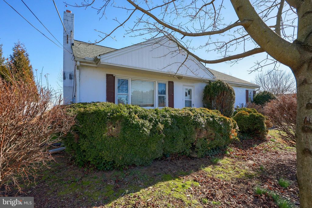 Photo of 43 Eastbrook Road, Ronks, PA 17572 (MLS # PALA2046672)