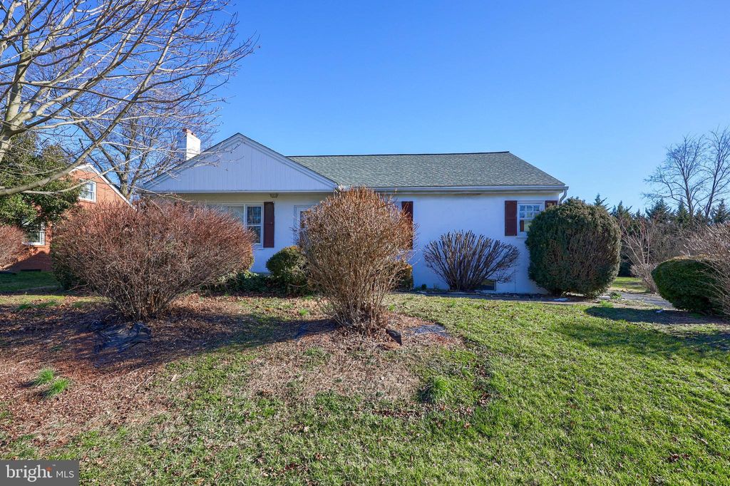 Photo of 43 Eastbrook Road, Ronks, PA 17572 (MLS # PALA2046672)