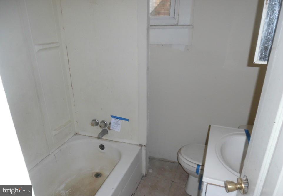 MONDAWMIN - Residential