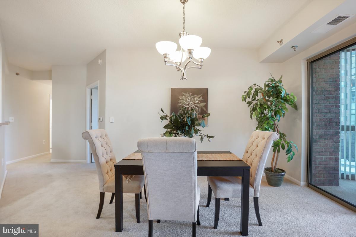 LEISURE WORLD - Residential