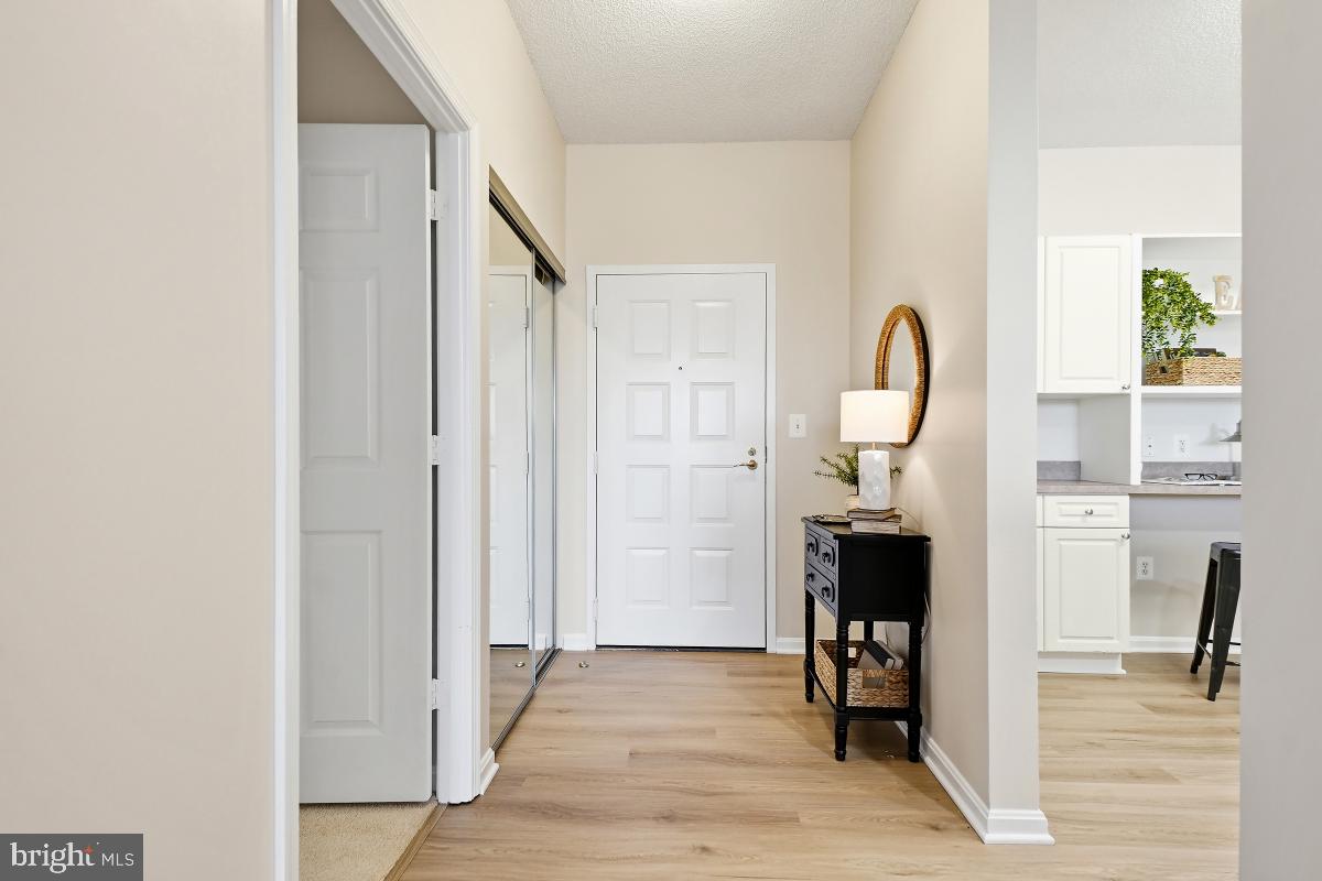 LEISURE WORLD - Residential