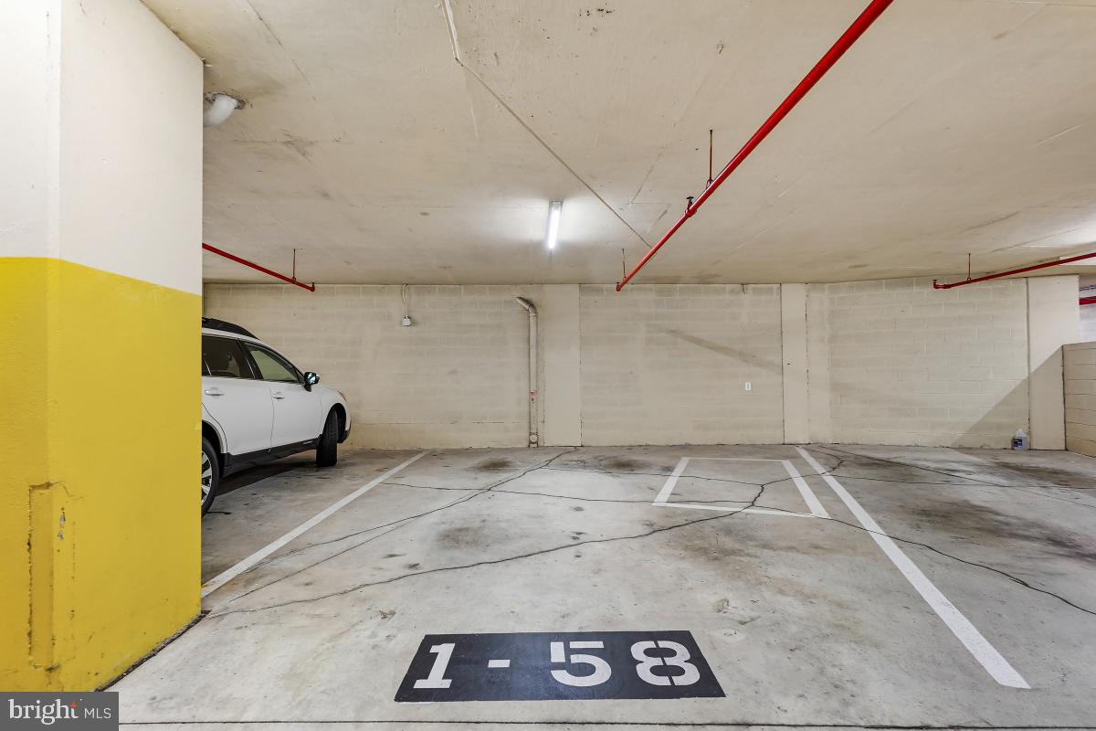 LEISURE WORLD - Residential