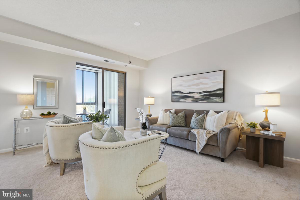 LEISURE WORLD - Residential