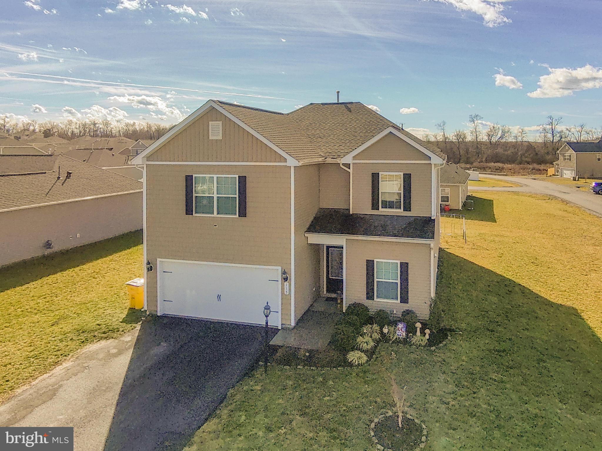 MCGINNIS POINT - Residential