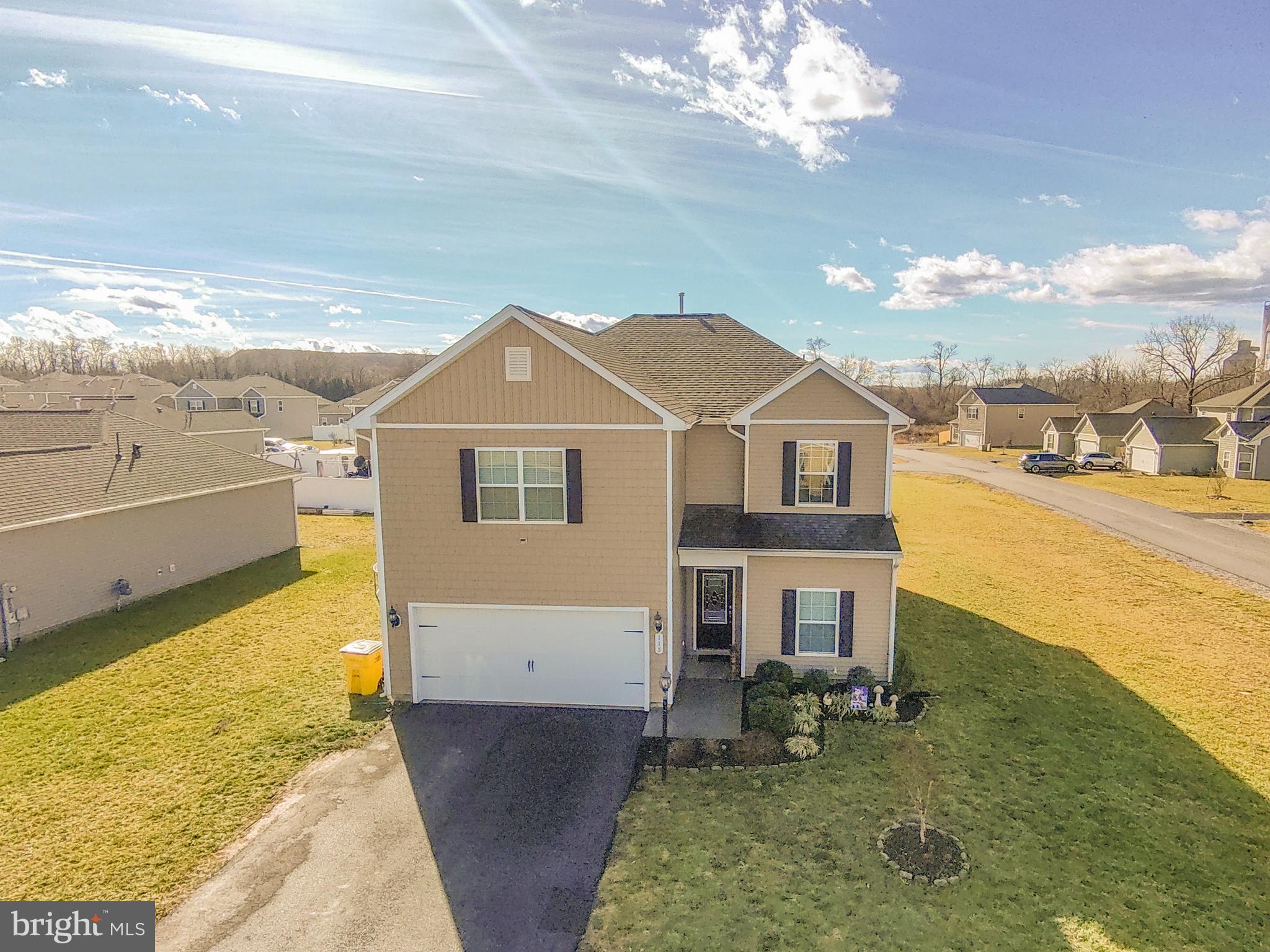 MCGINNIS POINT - Residential