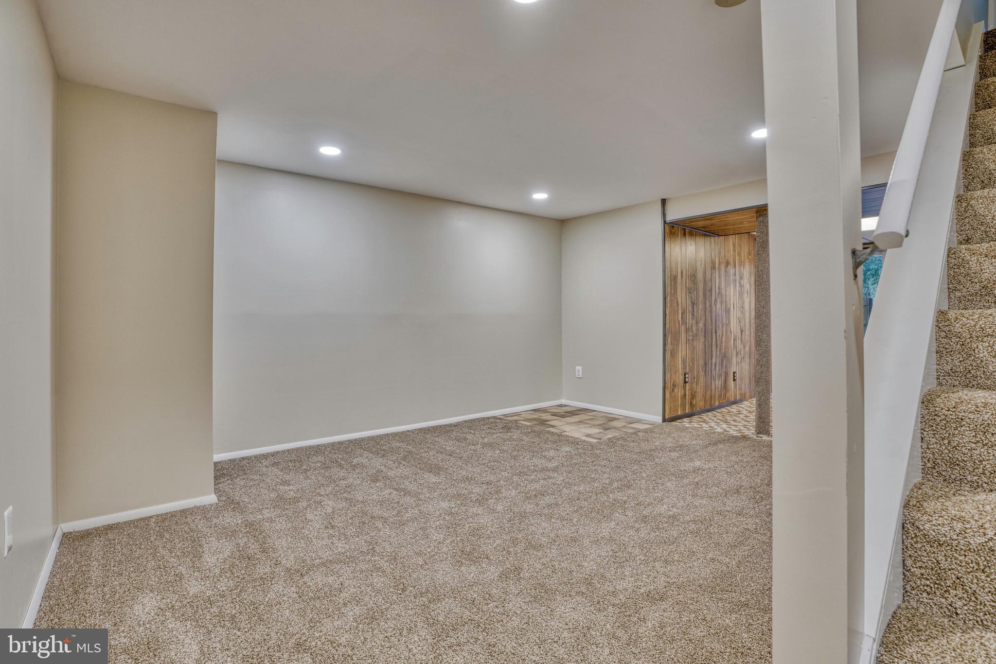 BELMONT - Residential