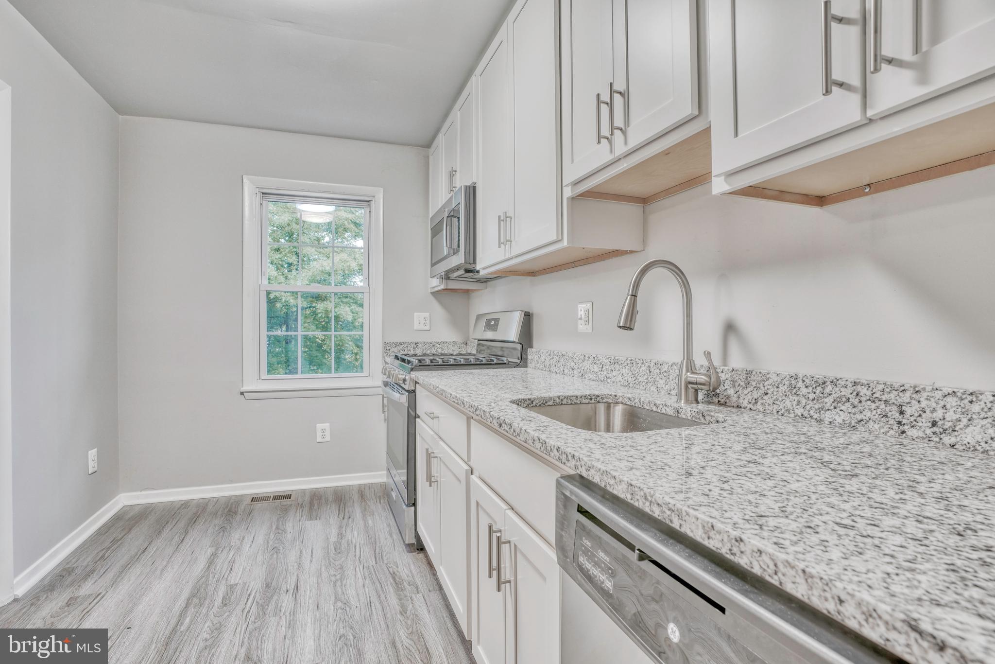 BELMONT - Residential