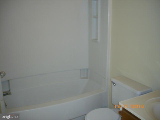 HERITAGE SQUARE - Residential