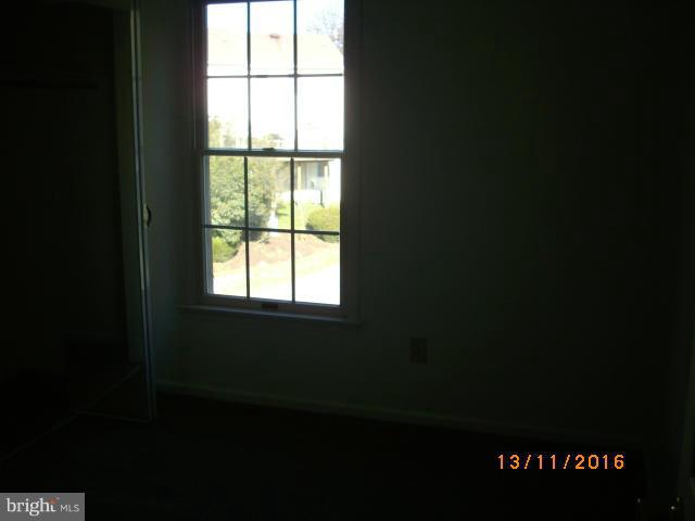 HERITAGE SQUARE - Residential