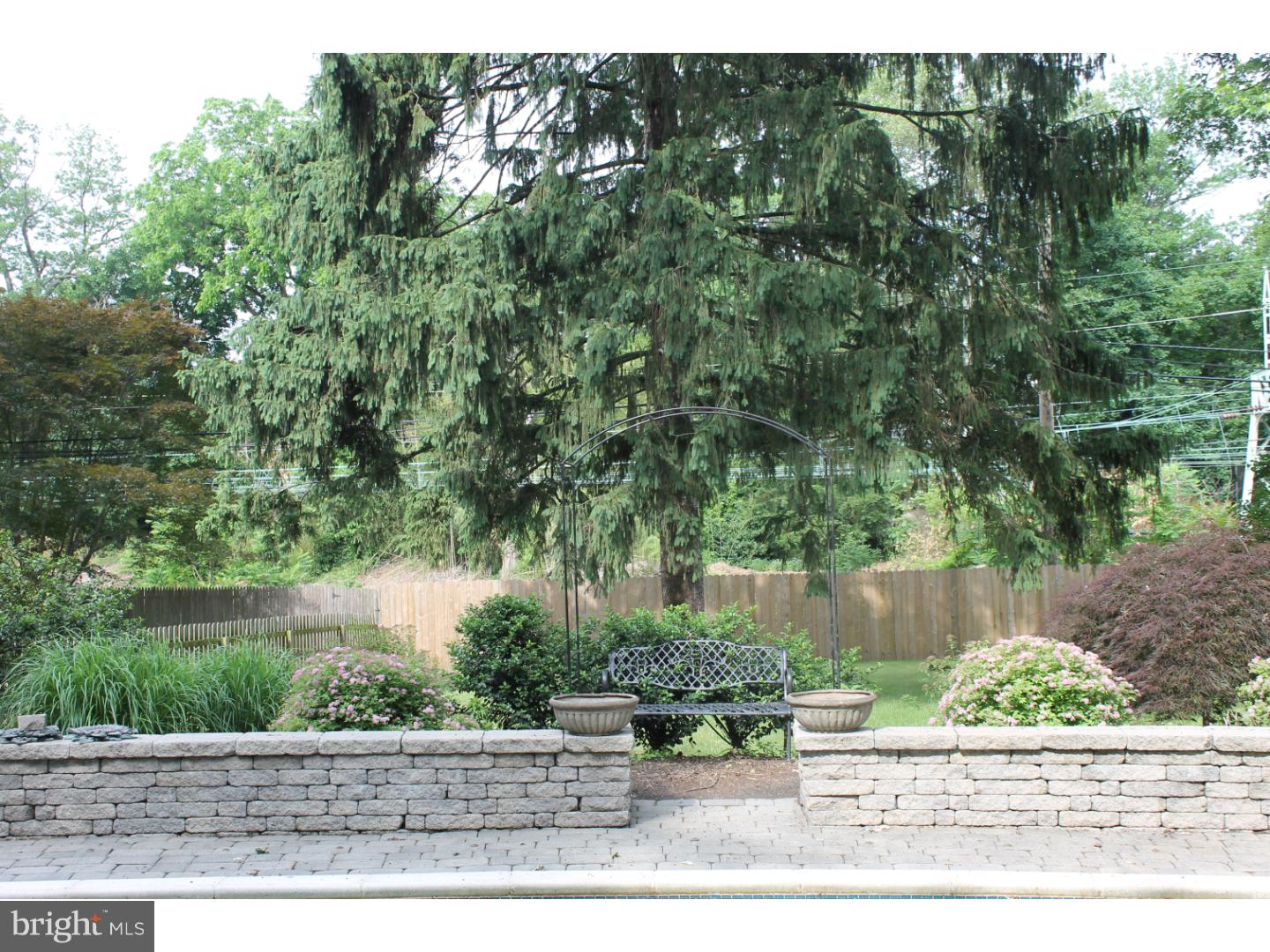 MERION STATION - Residential