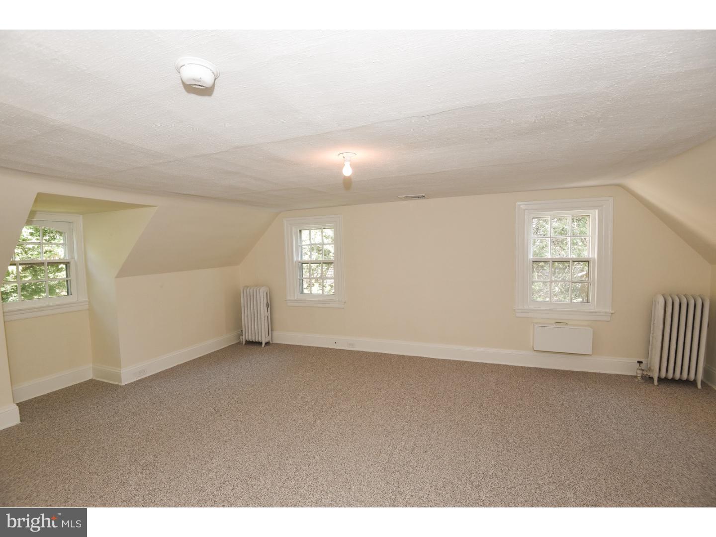 MERION STATION - Residential