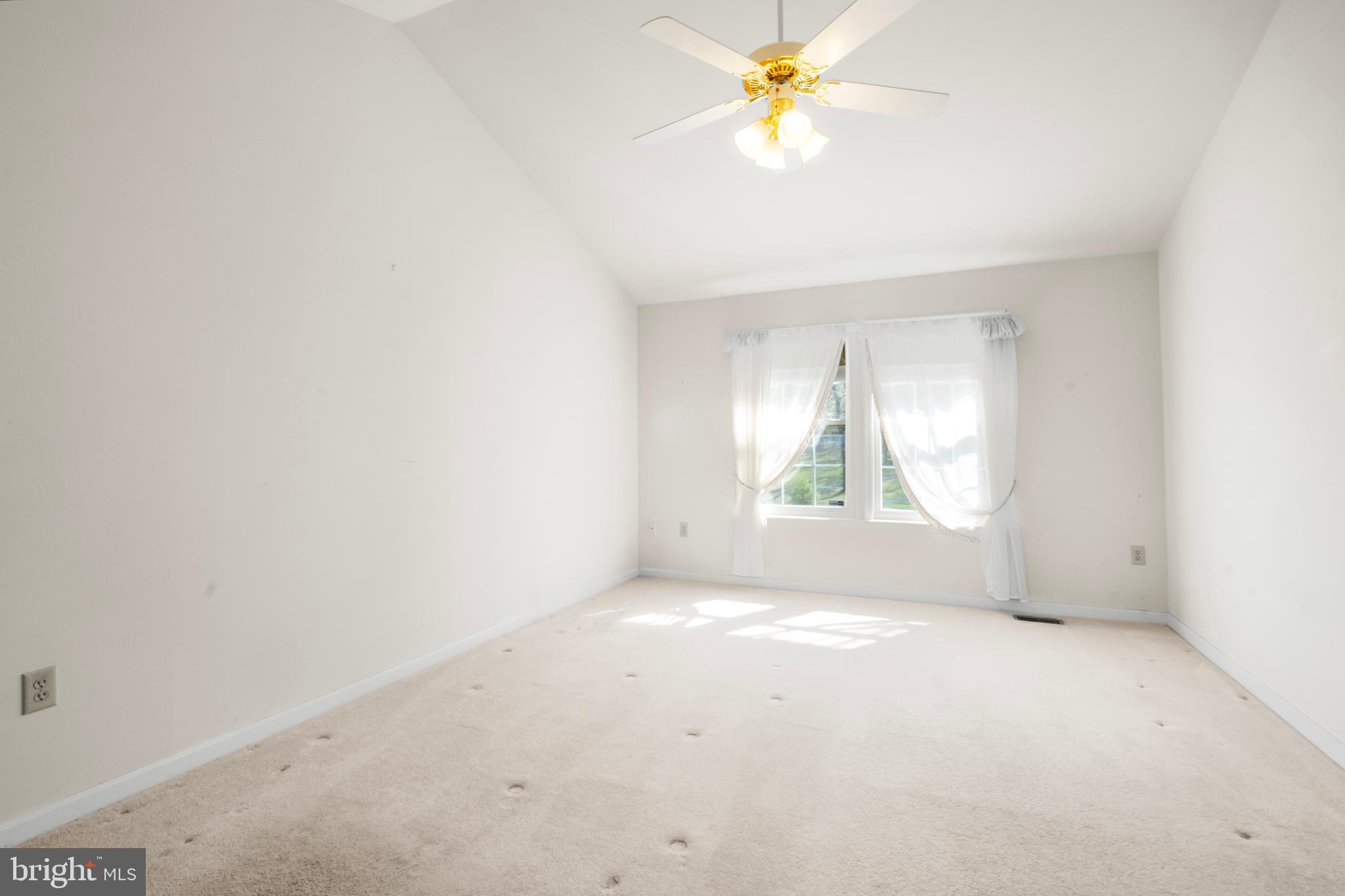 HARLAN RUN - Residential