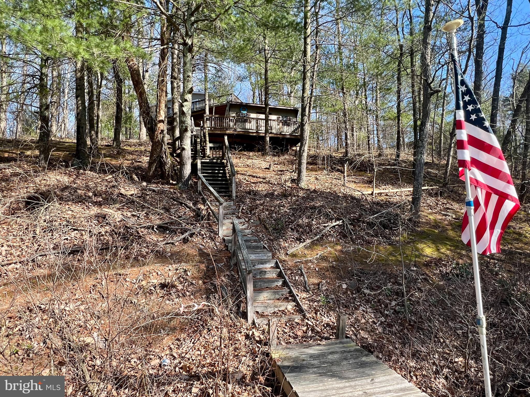 SLEEPY HOLLOW - Residential Lease