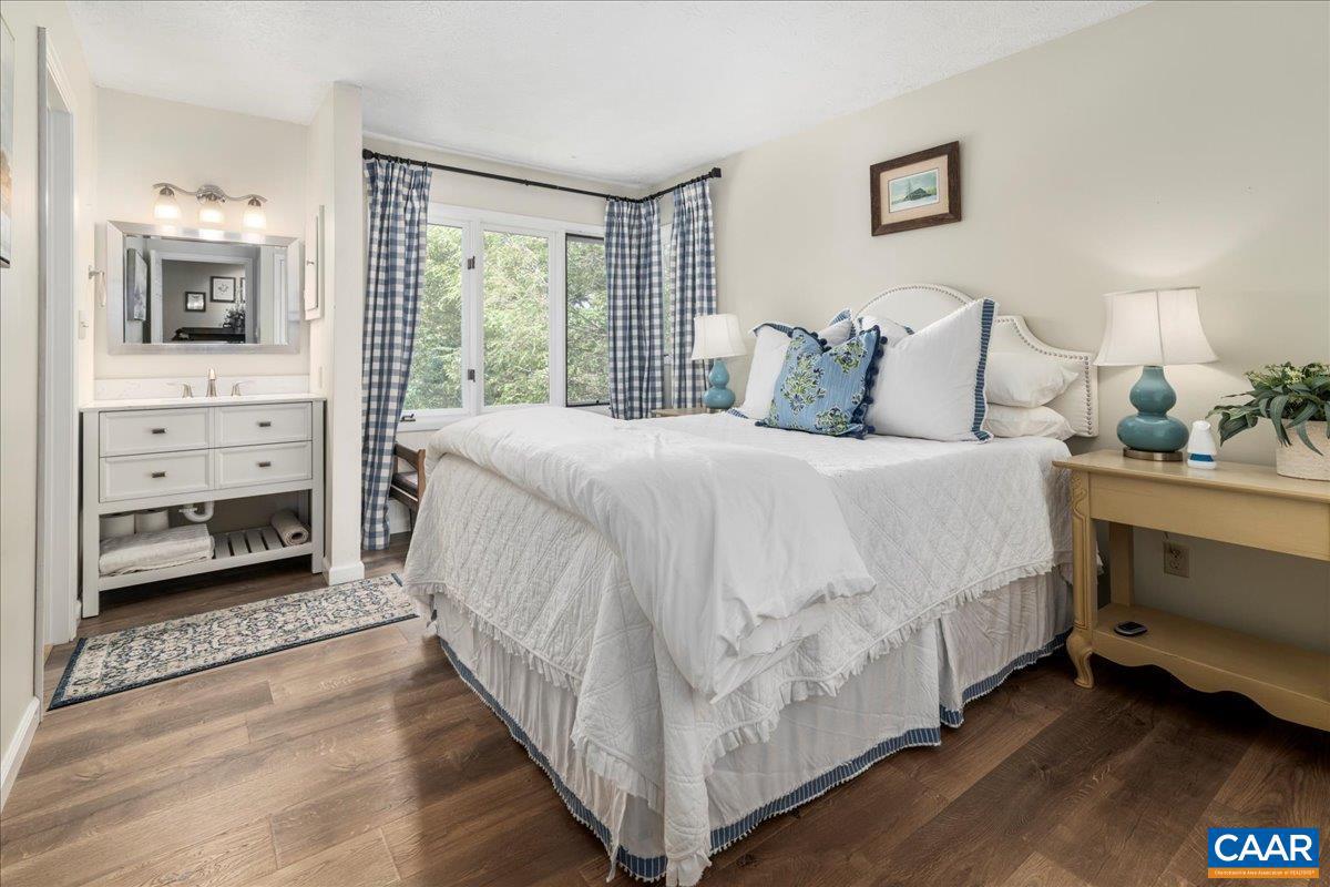 WINTERGREEN RESORT - Residential