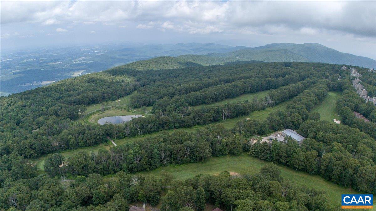WINTERGREEN RESORT - Residential