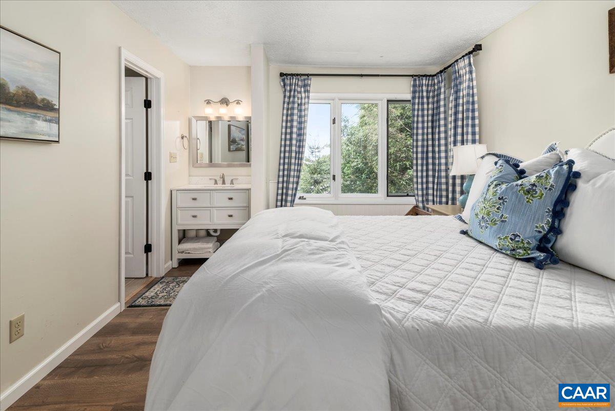 WINTERGREEN RESORT - Residential