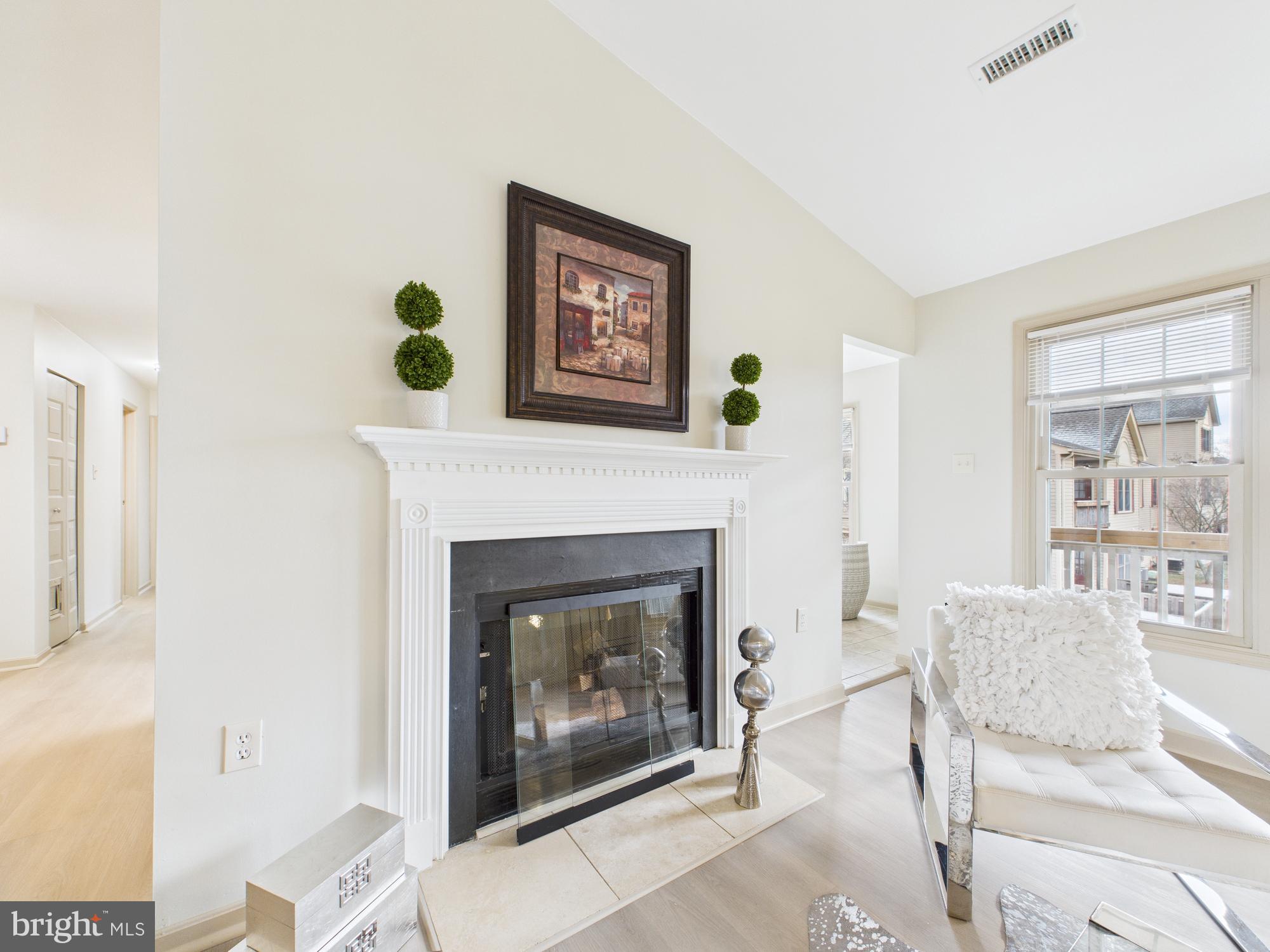 STONINGTON CONDOMINIUMS - Residential