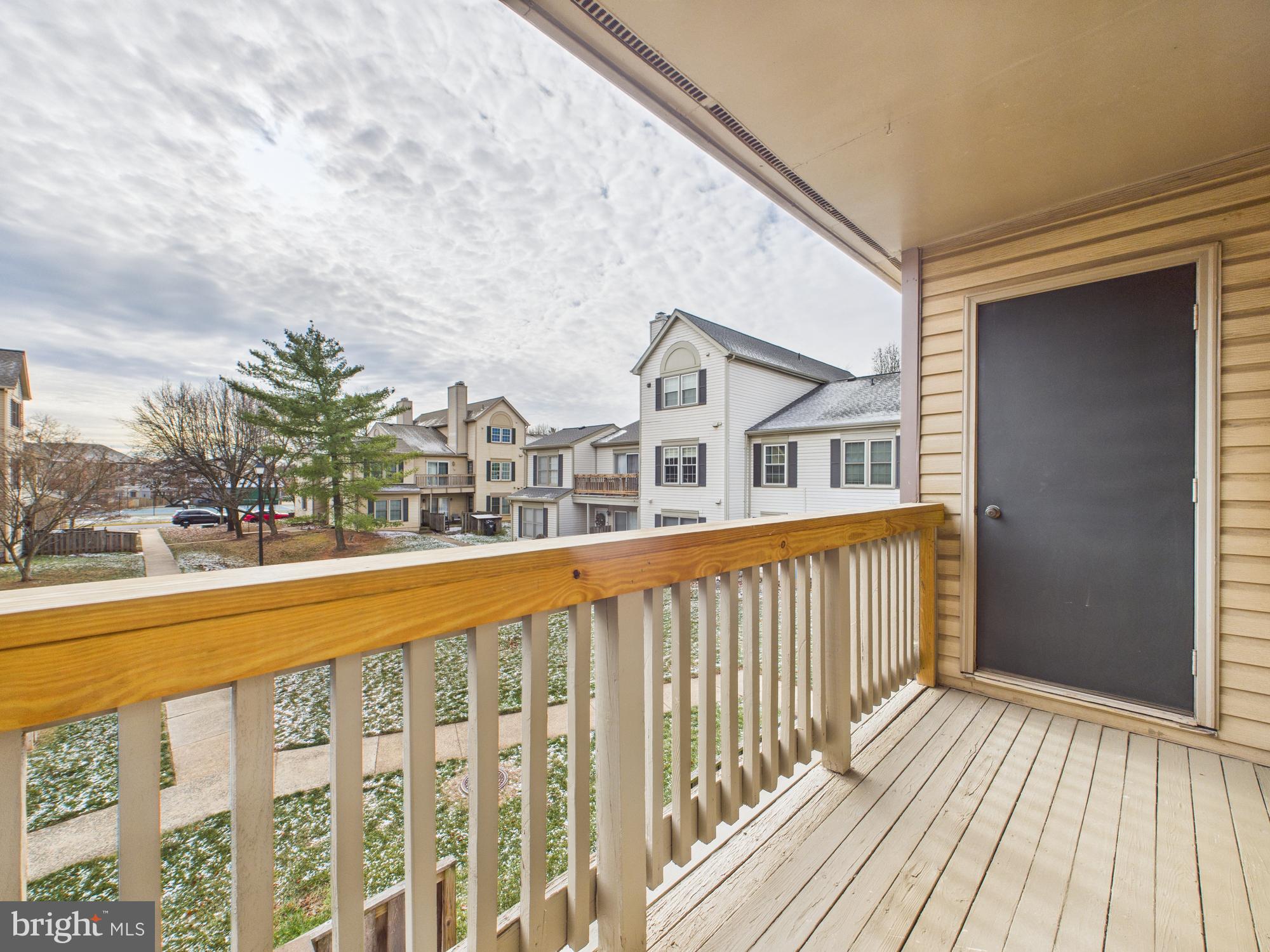 STONINGTON CONDOMINIUMS - Residential