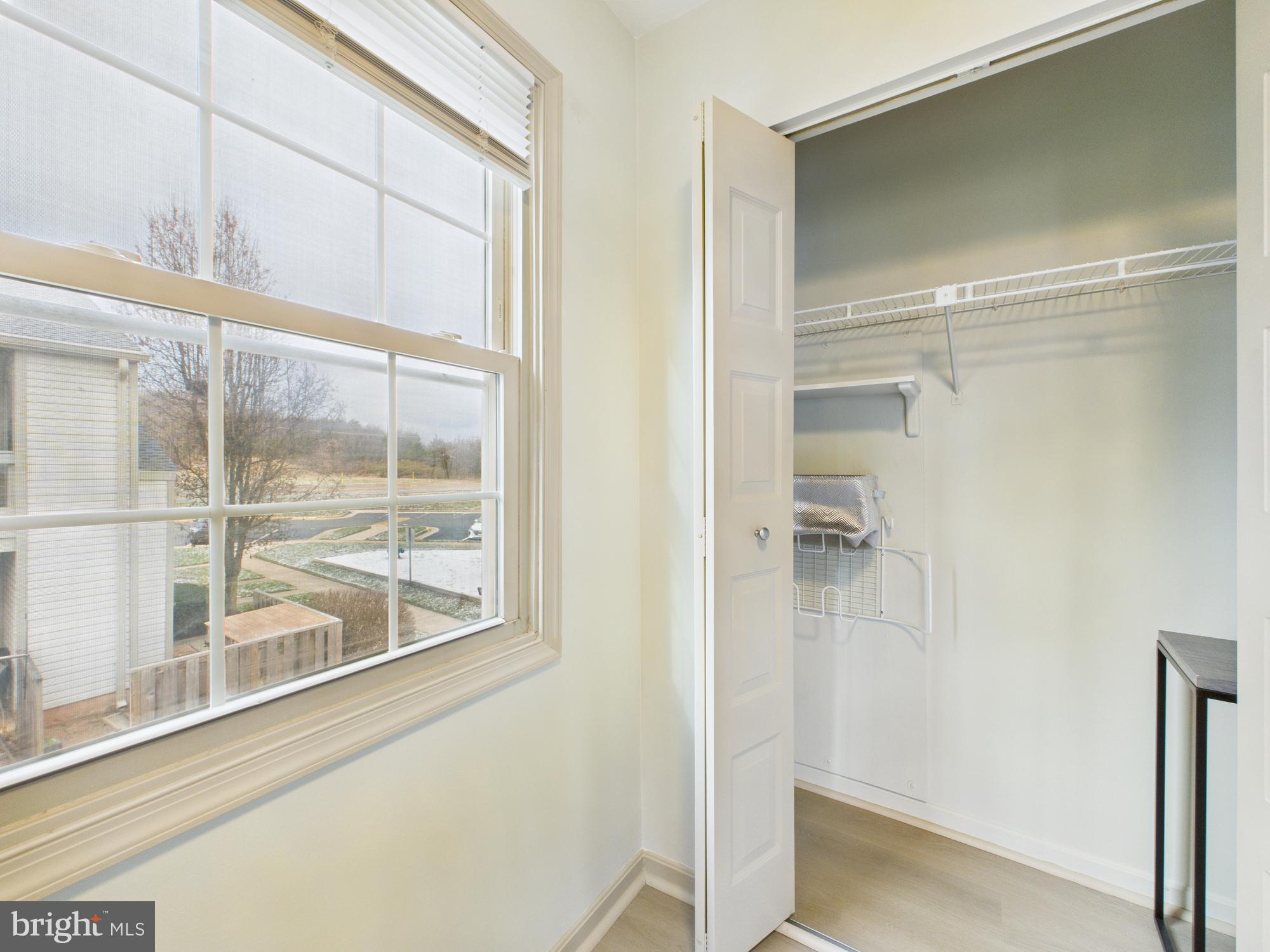 STONINGTON CONDOMINIUMS - Residential