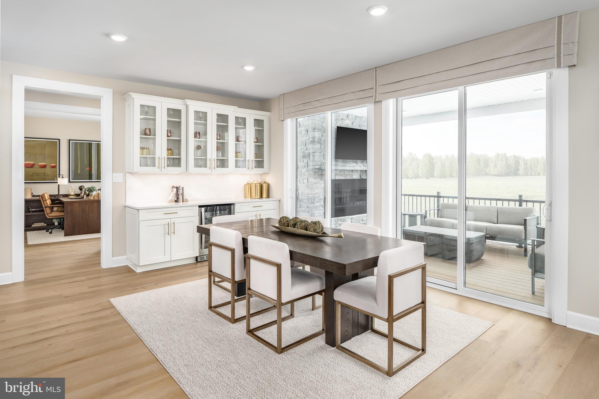 BRINTON LAKE ESTATES - Residential