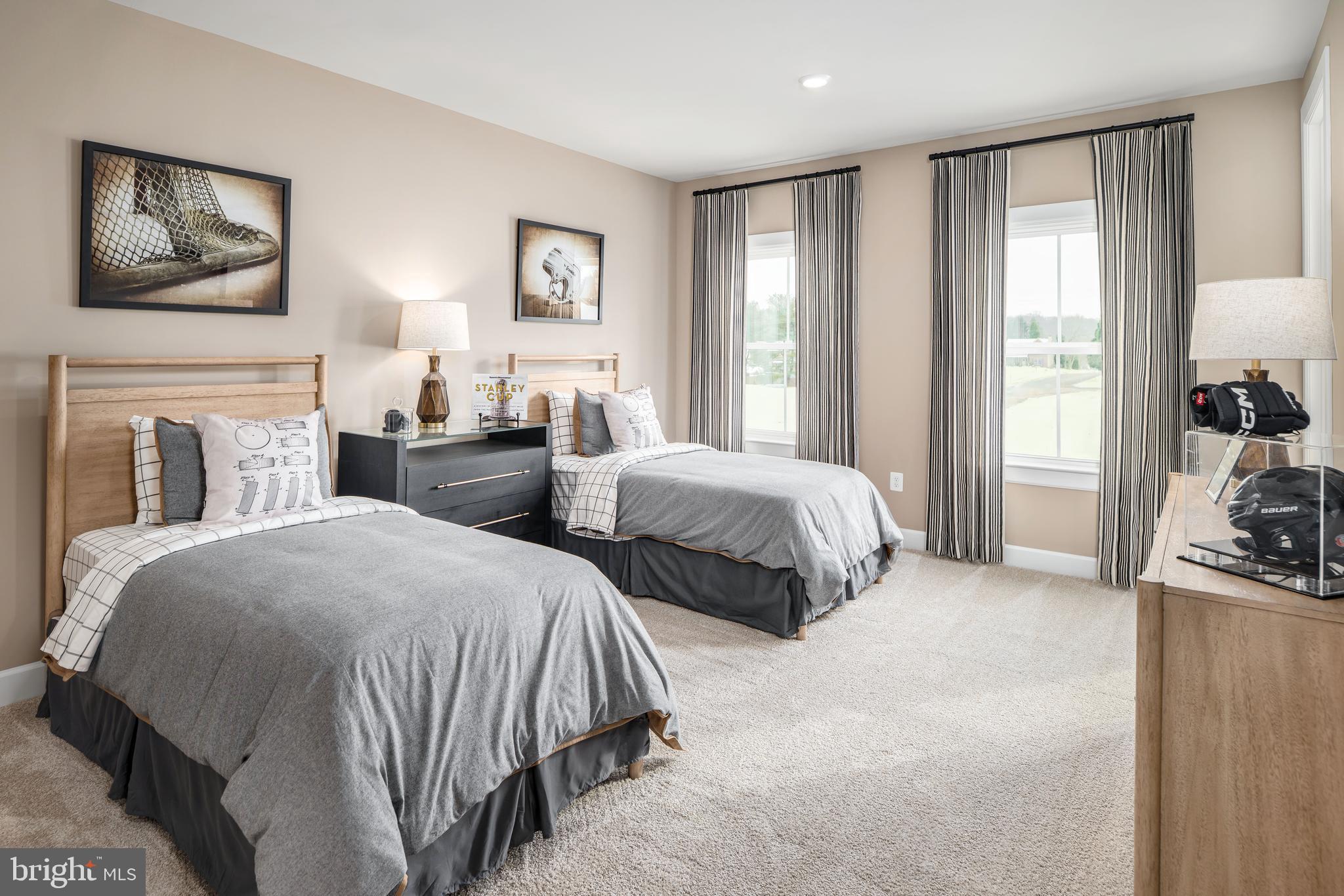 BRINTON LAKE ESTATES - Residential