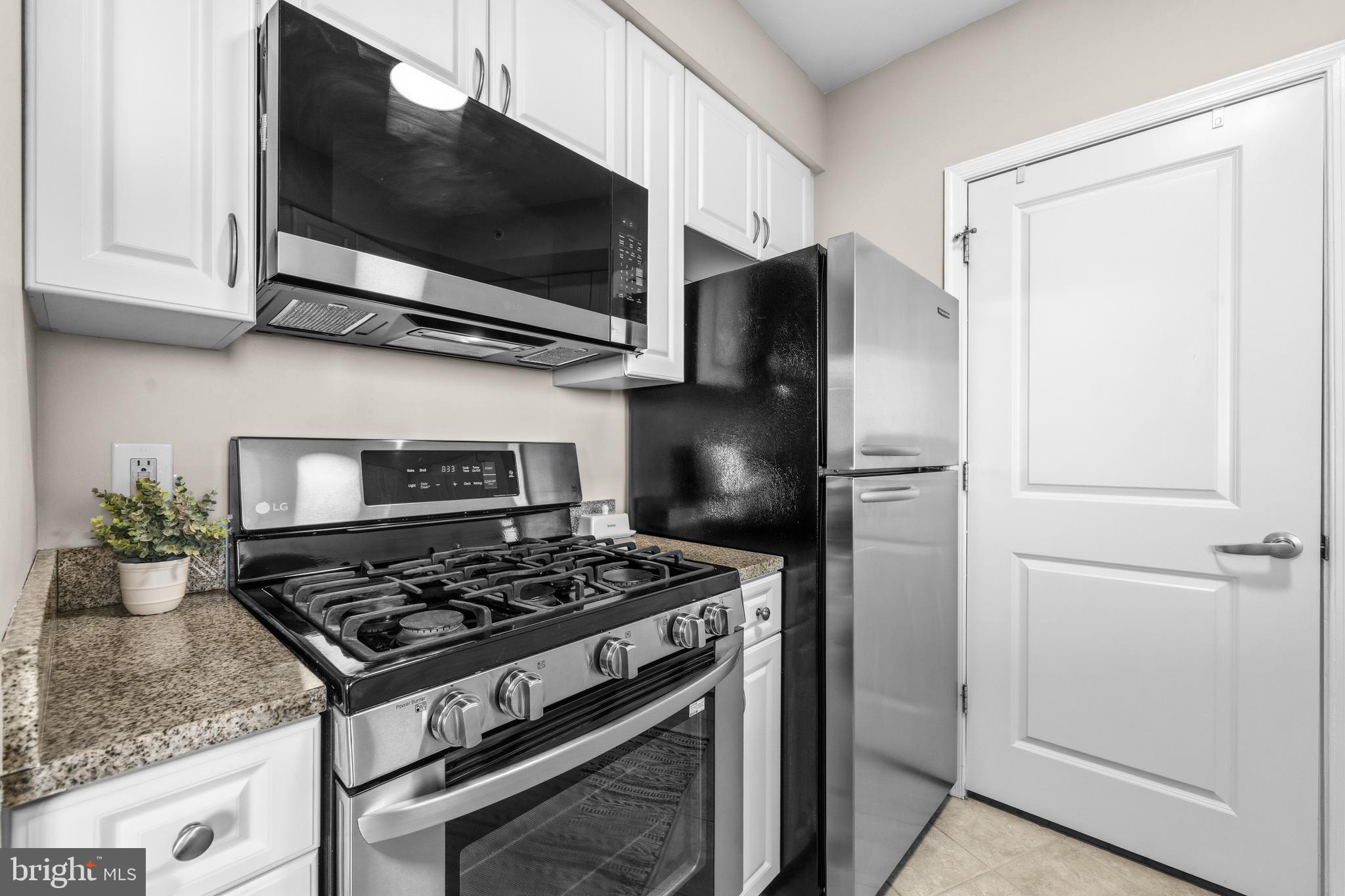 555 MASSACHUSETTS AVENUE NW 1302