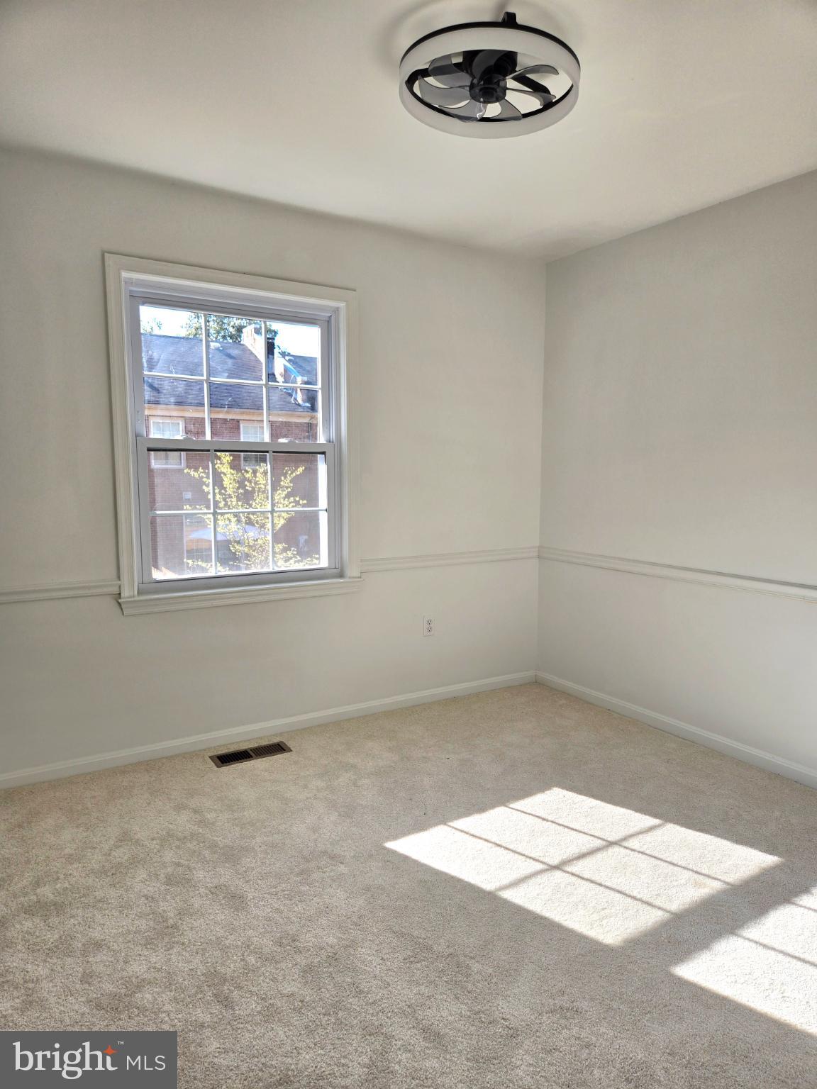 LEEWOOD - Residential