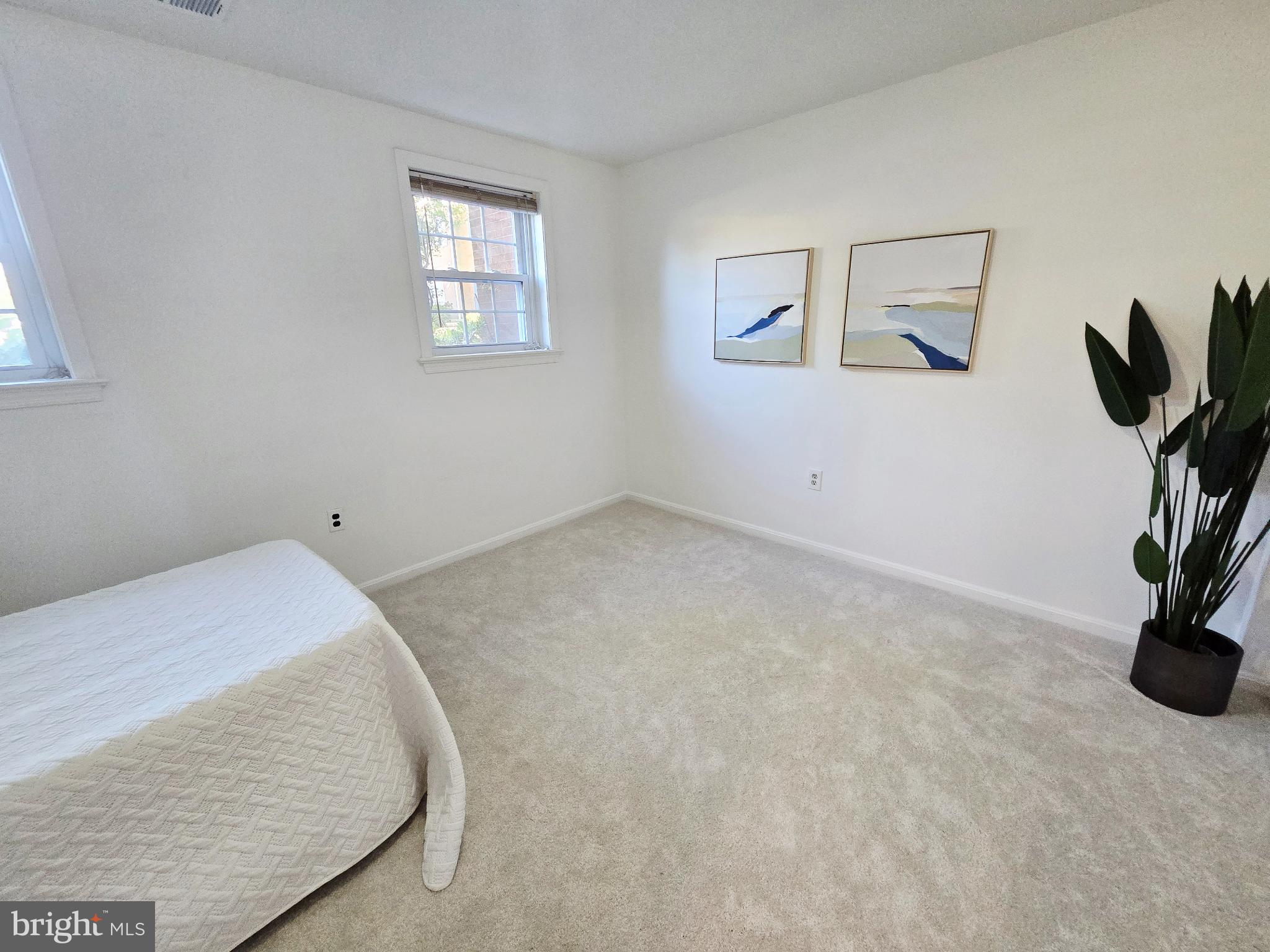 LEEWOOD - Residential